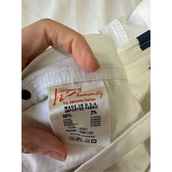 NWT Citizens of Humanity Dani Cropped Straight Leg Size 29 With a Rolled Cuff - Picture 4 of 10